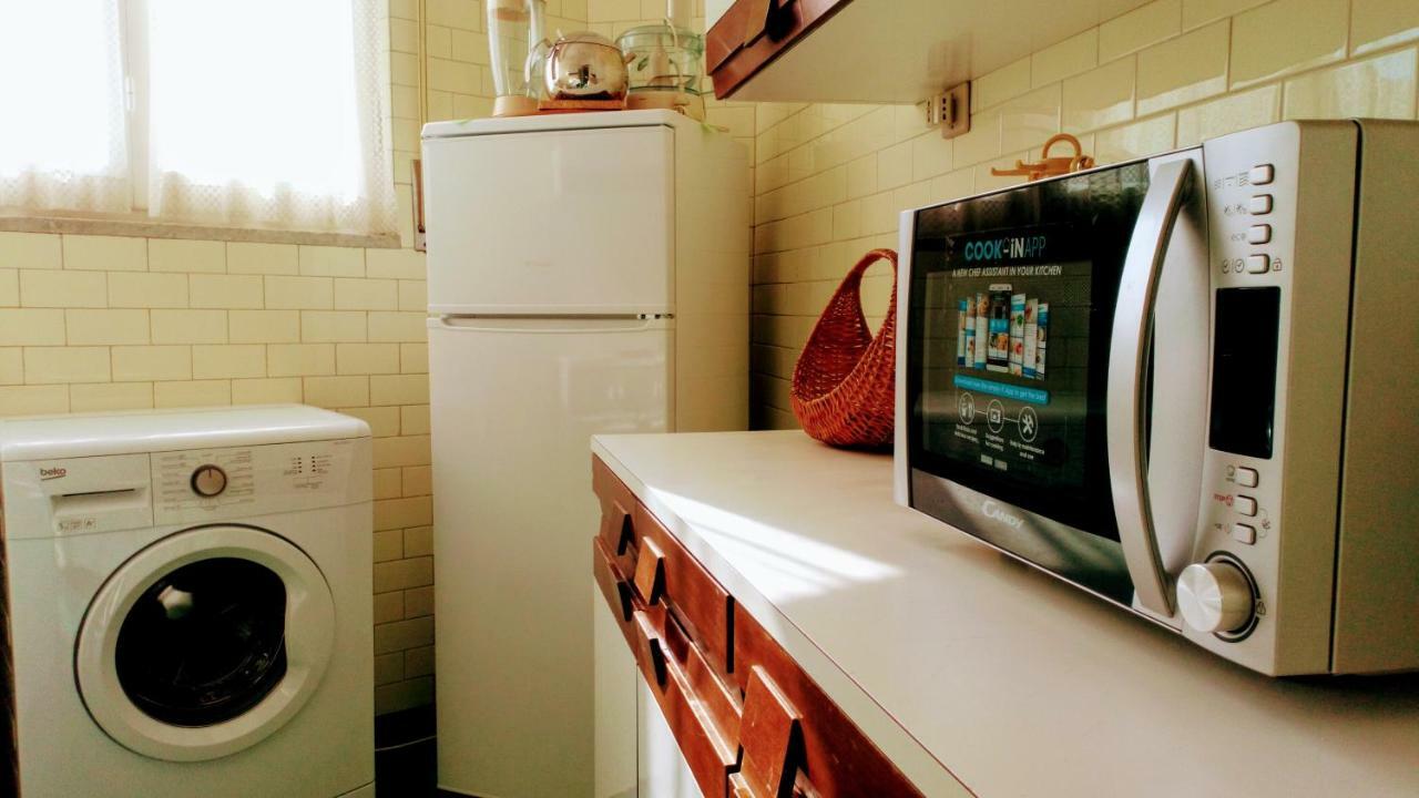 Casa Di Claude Con Posto Auto Apartman Finale Ligure Kültér fotó